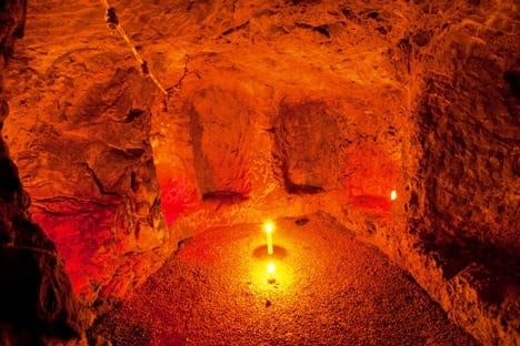 Cunicoli etruschi del sito archeologico di Montesperello